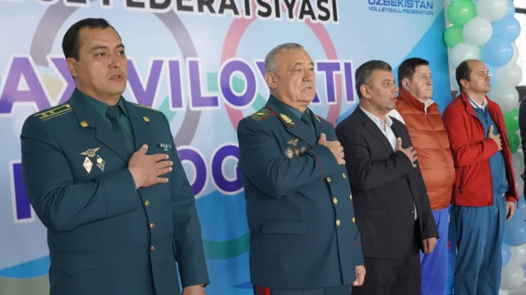 Жиззахда вилоят кубоги учун волейбол баҳслари бошланди