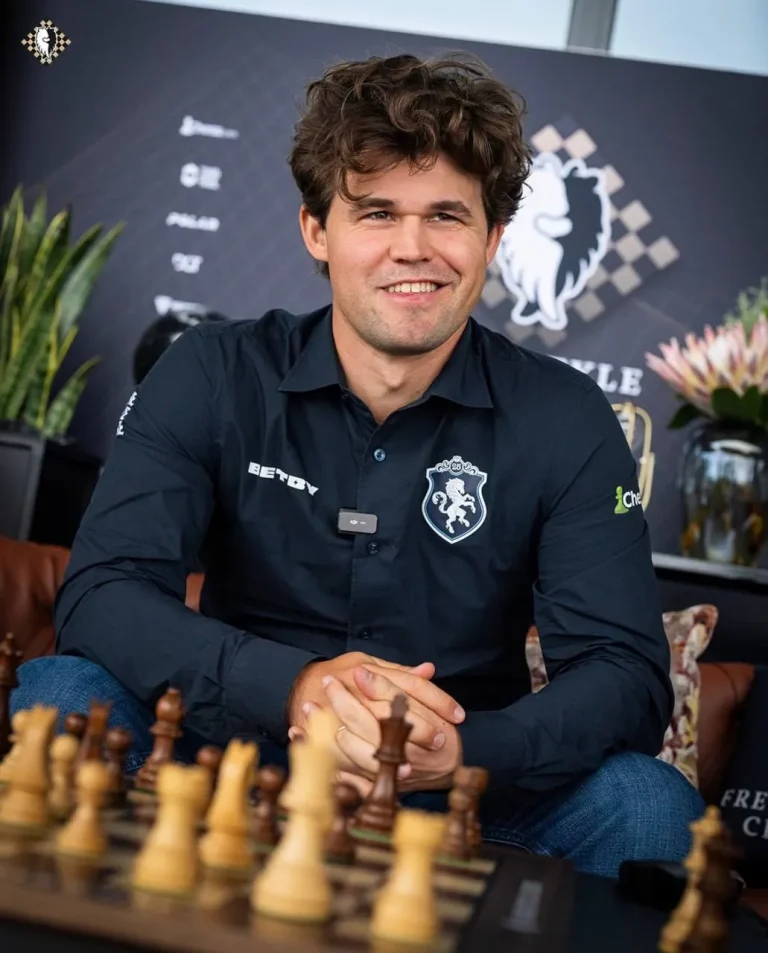 Magnus Karlsen bo‘lajak turnir oldidan Sindarovni tilga oldi