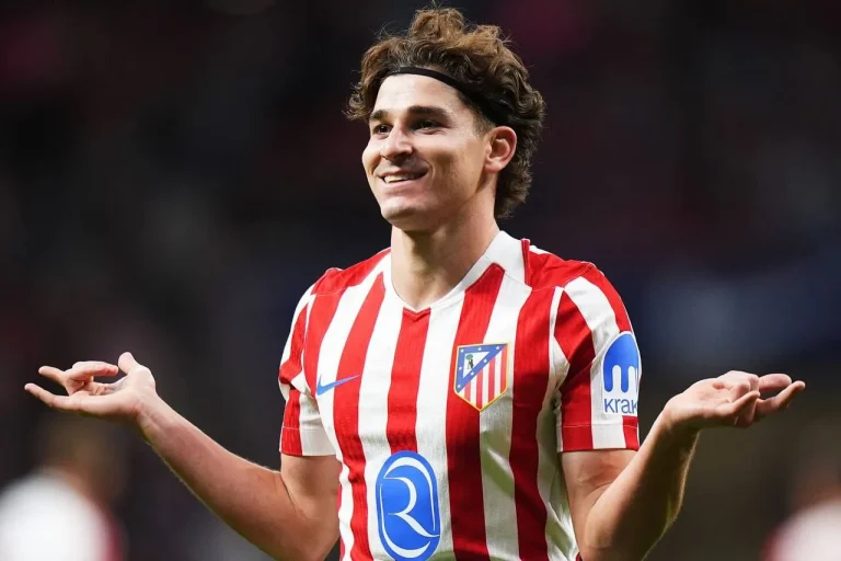 Xulian Alvares agenti «Barselona» bilan muzokaralar haqidagi xabarlarga munosabat bildirdi